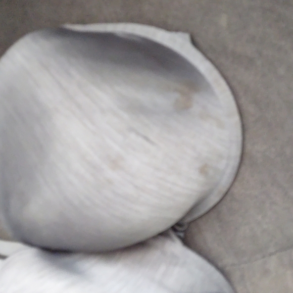 Bra - Picture 2 of 3